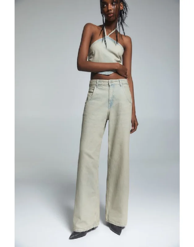 Clothing that’s as bold as you are   Baggy Straight Jeans in Dirty Wash