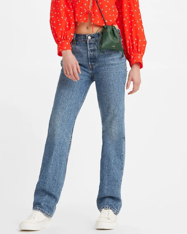 Luxurious fabrics and modern designs for women Levi's® Womens 501 90's Relaxed Straight Fit Jeans - Drew Me In Luxurious fabrics and modern designs for women Levi's® Womens 501 90's Relaxed Straight Fit Jeans - Drew Me In