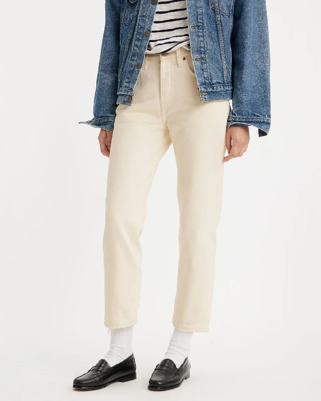 The ultimate guide to stylish women’s fashion Levi's® Womens 501 Crop Jeans - Ecru Booper No Damage The ultimate guide to stylish women’s fashion Levi's® Womens 501 Crop Jeans - Ecru Booper No Damage