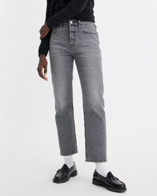 Premium quality women’s clothing at affordable prices Levi's® Womens 501 Crop Jeans - Hit The Road BB Premium quality women’s clothing at affordable prices Levi's® Womens 501 Crop Jeans - Hit The Road BB