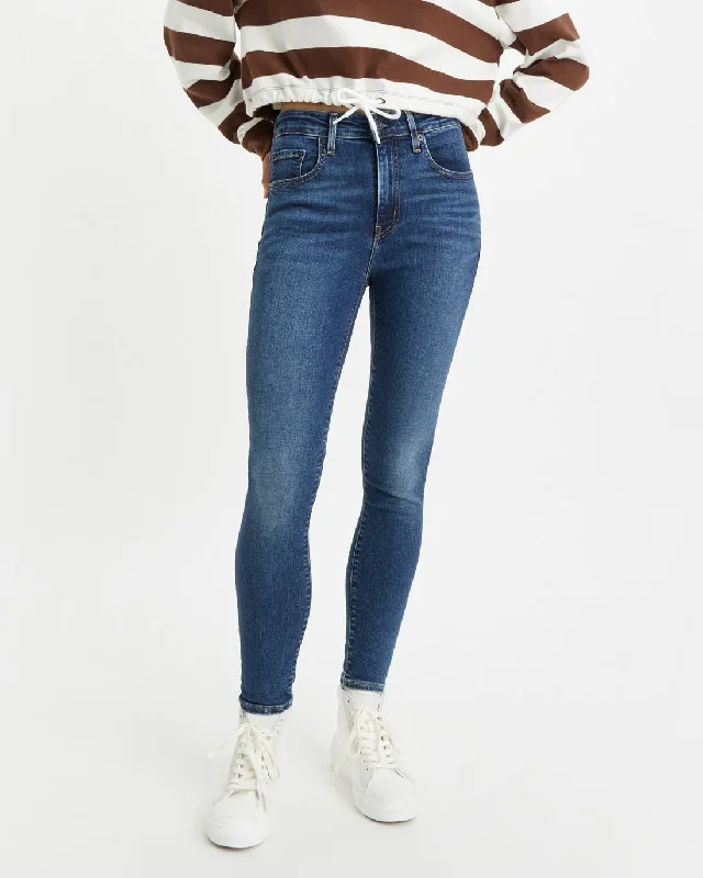 The ultimate destination for women’s clothing Levi's® Womens 721 High Rise Skinny Jeans - Blue Wave Dark The ultimate destination for women’s clothing Levi's® Womens 721 High Rise Skinny Jeans - Blue Wave Dark