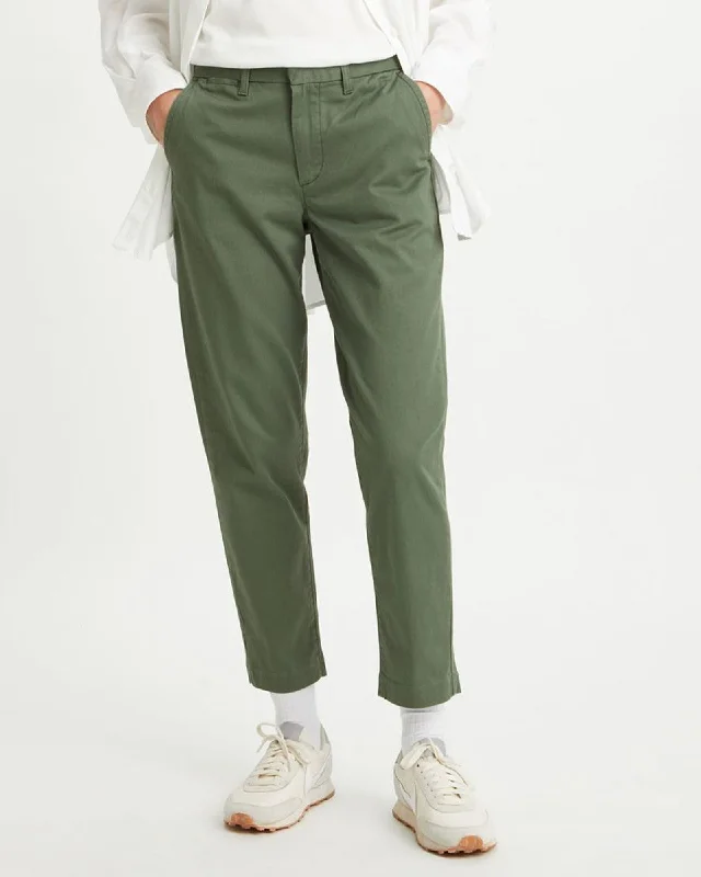 Bold fashion choices for the confident woman Levi's® Womens Essential Chino - Thyme Twill Bold fashion choices for the confident woman Levi's® Womens Essential Chino - Thyme Twill
