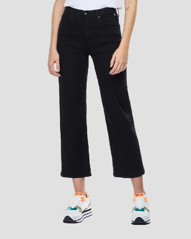 Chic, modern looks for the stylish woman Replay Womens Reyne Rose Label Straight Fit Jeans - Black Chic, modern looks for the stylish woman Replay Womens Reyne Rose Label Straight Fit Jeans - Black